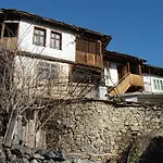 Eco Villas Leshten